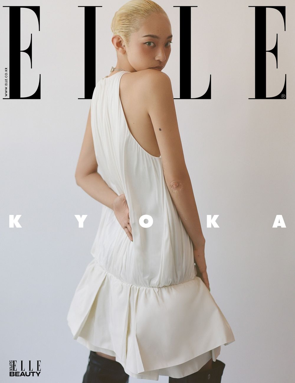 Tạp Chí ELLE (Korea) Magazine #August 2025 - Kyoka (OSAKA Ojo Gang) (Type I)-Kallos