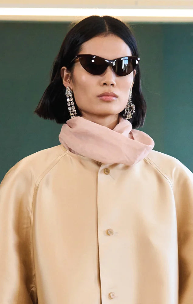 Tạp Chí ELLE (UK) Magazine #February 2025 - Kallos Vietnam