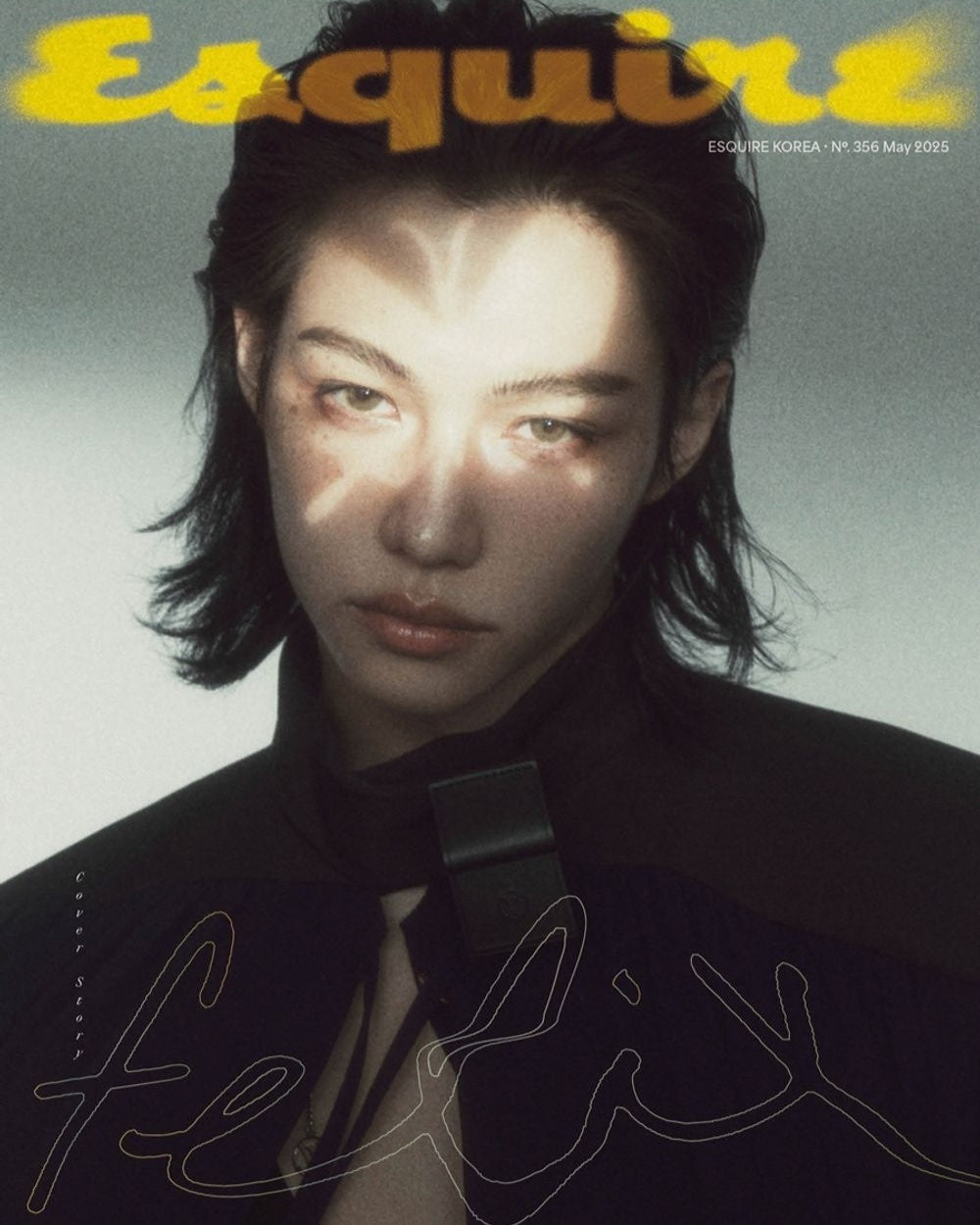 Tạp Chí ESQUIRE (Korea) Magazine #May 2025 - FELIX