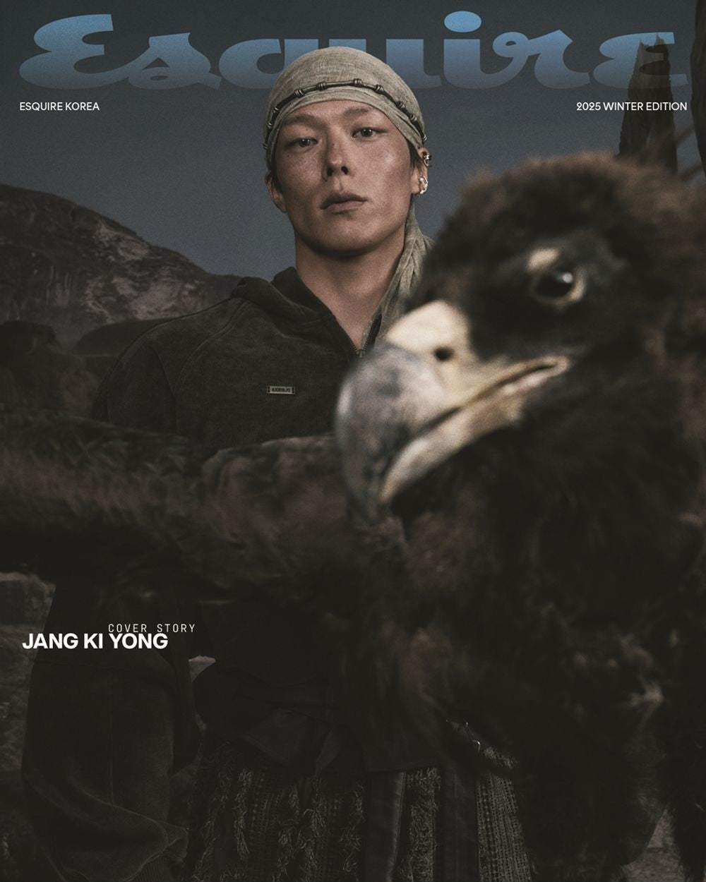 Tạp Chí ESQUIRE (Korea) Magazine #Winter Edition - Another World Idol-Kallos