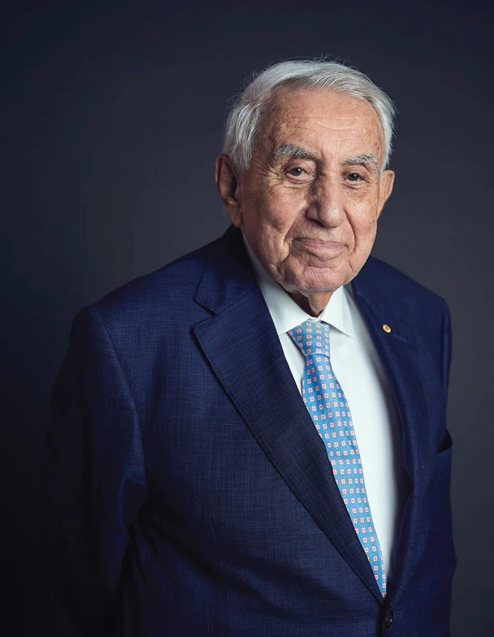 Tạp Chí Forbes (Asia) Magazine 