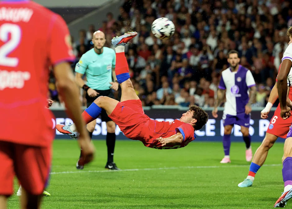 Tạp Chí FourFourTwo (UK) Magazine #January 2026