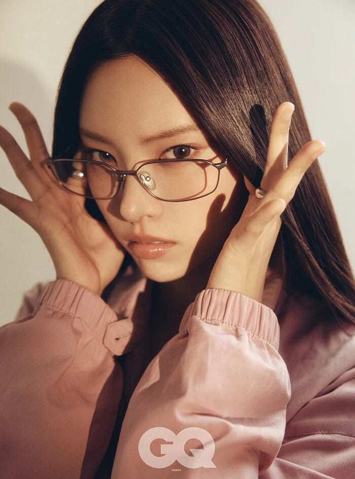 Tạp Chí GQ (Korea) Magazine #November 2025 - Jisoo (BlackPink)-Kallos