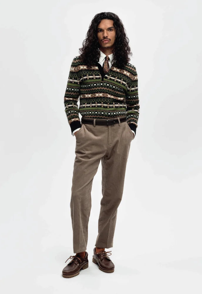 Tạp Chí GQ (UK) Magazine #November 2024-Kallos