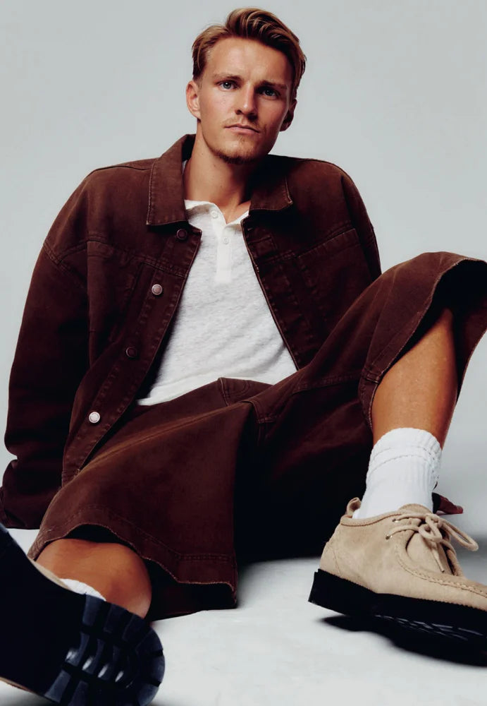 Tạp Chí GQ (UK) Magazine #October 2024-Kallos