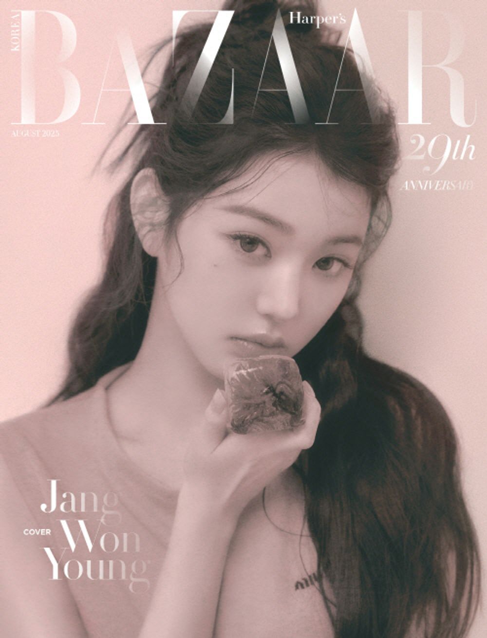 Tạp Chí Harper's Bazaar (Korea) Magazine #August 2025 - Jang Won-young