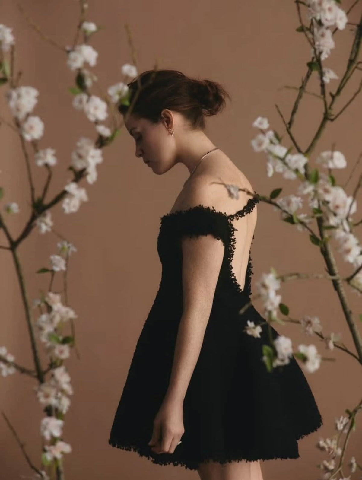 Tạp Chí Harper's Bazaar (UK) Magazine #February 2026 - Claire Foy