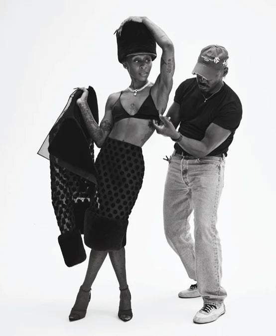 Tạp Chí Harper's Bazaar (USA) Magazine #November 2025-Kallos