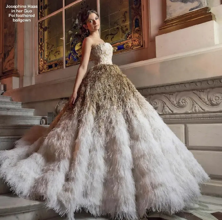 Tạp Chí Hello (UK) Magazine 