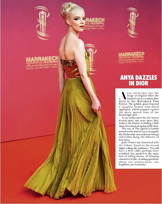 Tạp Chí Hello (UK) Magazine #December 2025