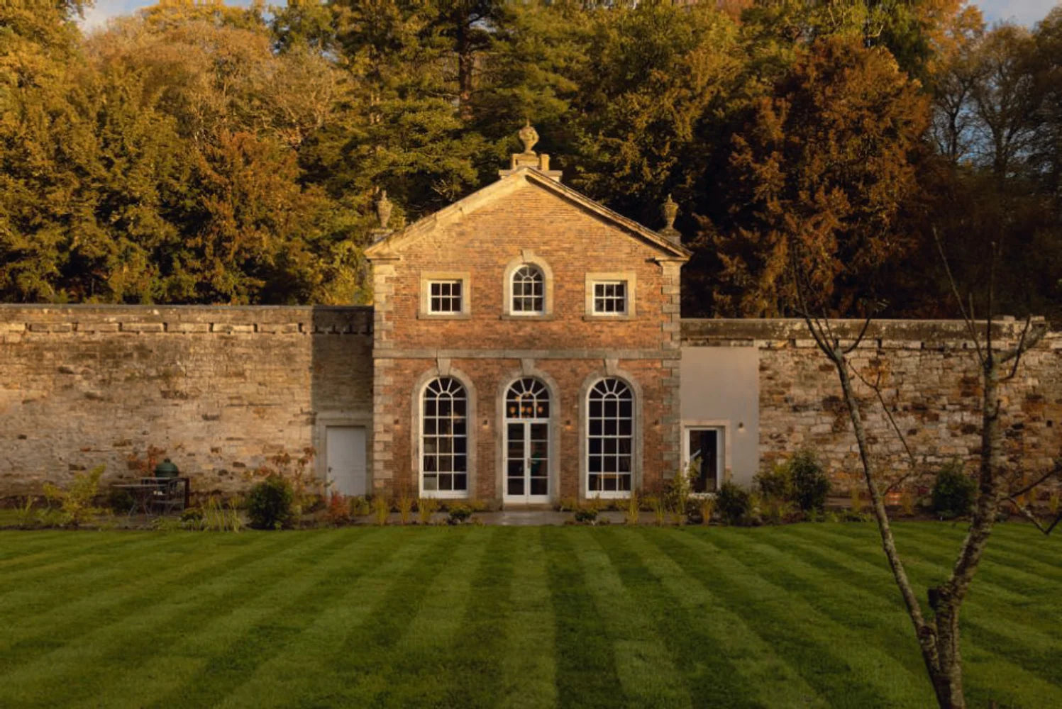 Tạp Chí House & Garden (UK) Magazine #July 2025-Kallos