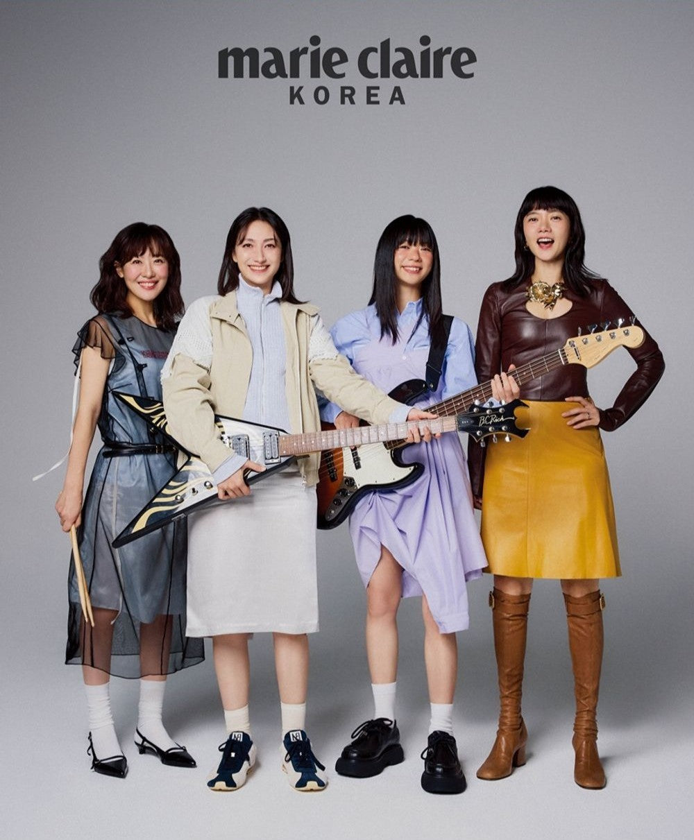 Tạp Chí Marie Claire (Korea) Magazine #October 2025 - Park Bo-young-Kallos