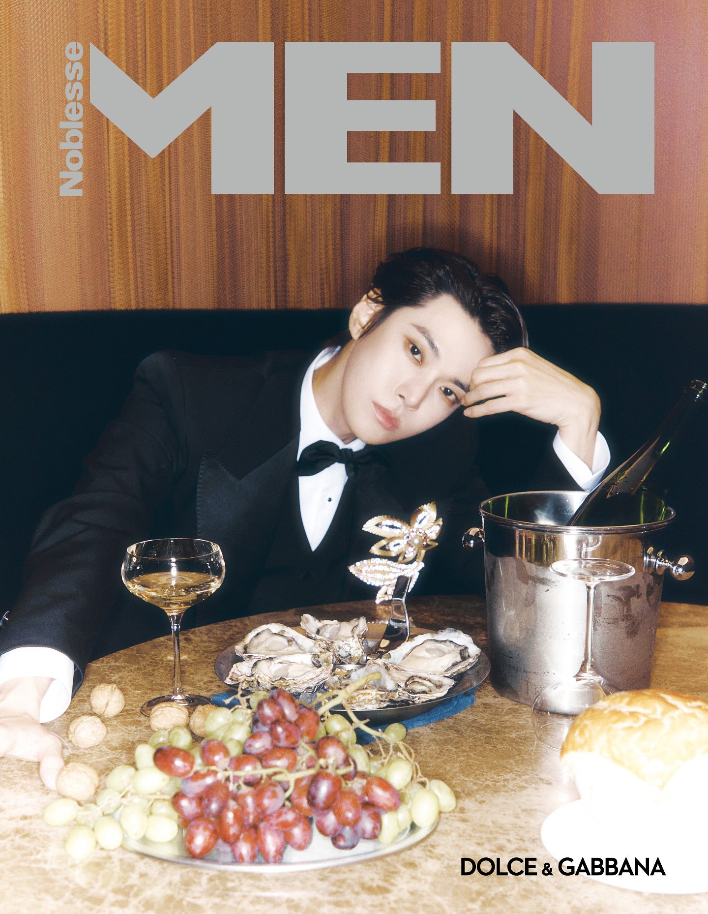 Tạp Chí MEN Noblesse (Korea) Magazine #October 2025 - Doyoung (NCT)-Kallos