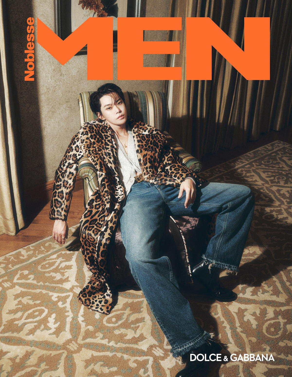 Tạp Chí MEN Noblesse (Korea) Magazine #October 2025 - Doyoung (NCT)