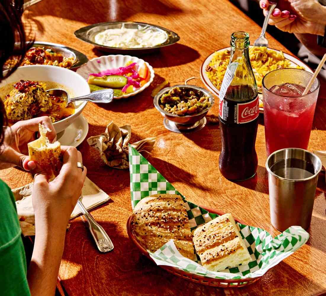 Tạp Chí TRAVEL+LEISURE Magazine #April 2025 - Kallos Vietnam