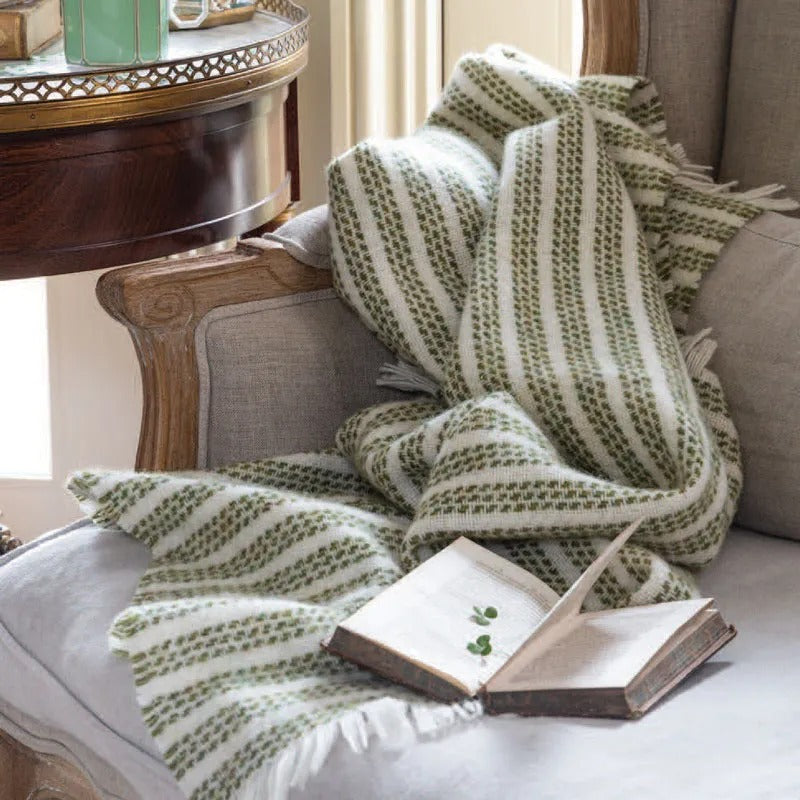 Tạp Chí Victoria (USA) Magazine #March / April 2026