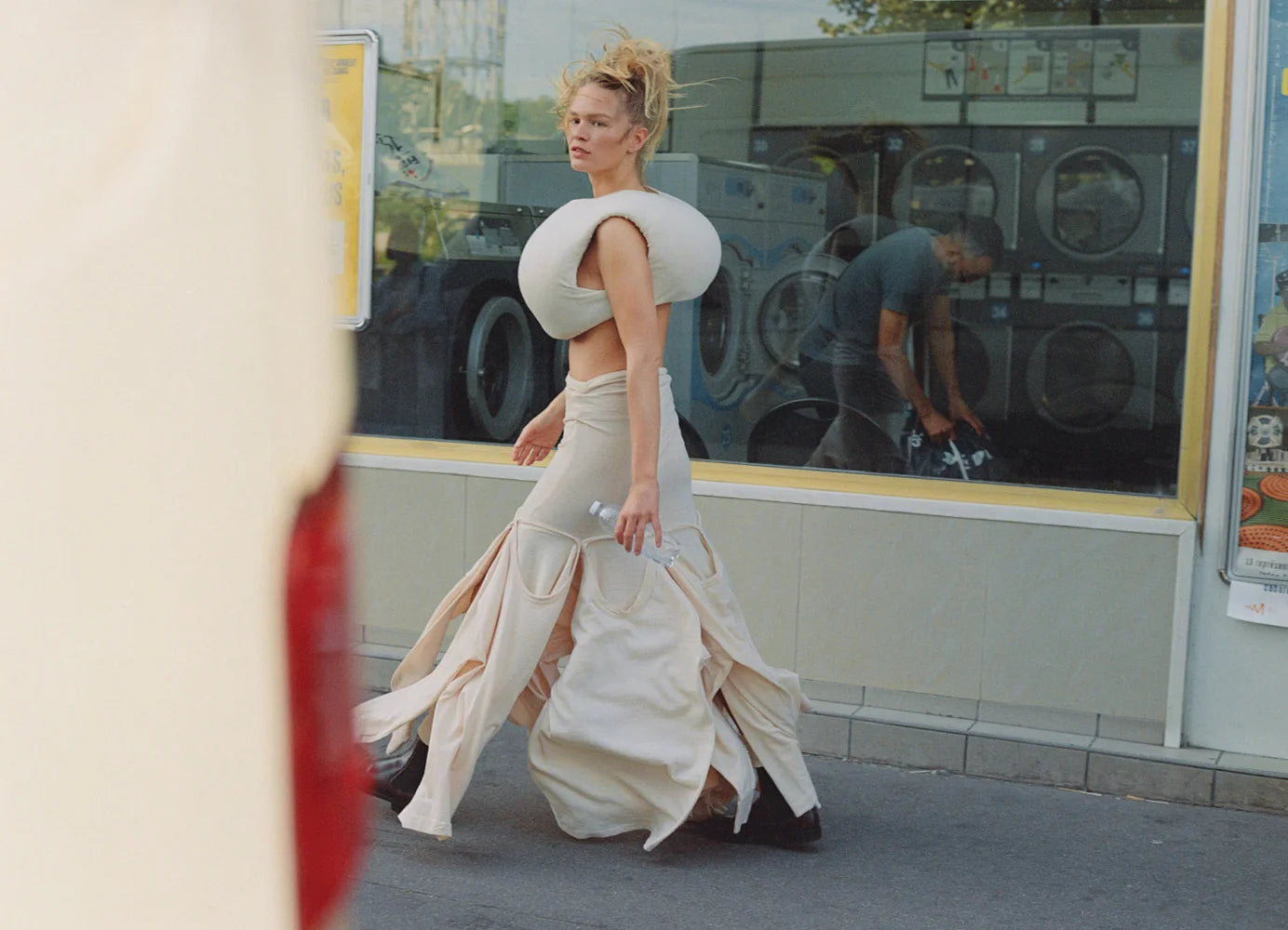 Tạp Chí VOGUE (France) Magazine #April 2024 - Kallos Vietnam