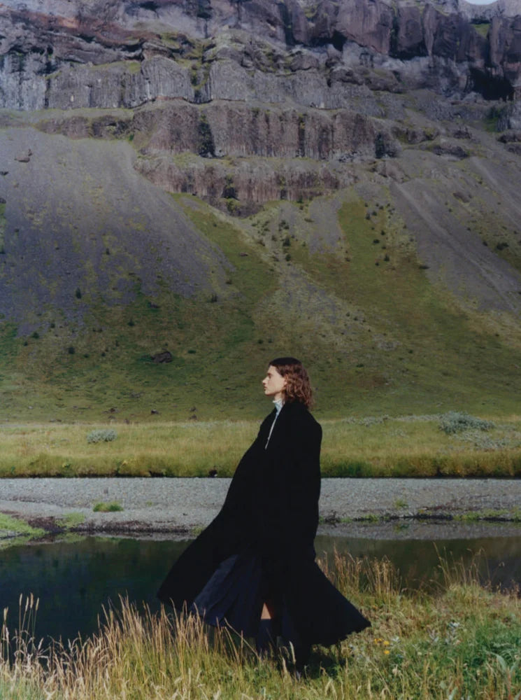 Tạp Chí VOGUE (France) Magazine #October 2024 - Kallos Vietnam