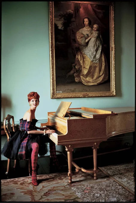 Tạp Chí Vogue (Italia) Magazine #December 2025-Kallos