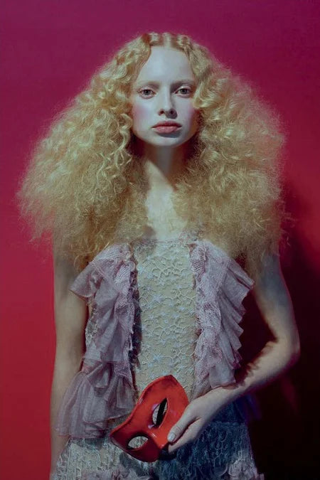 Tạp Chí Vogue (Italia) Magazine #December 2025-Kallos