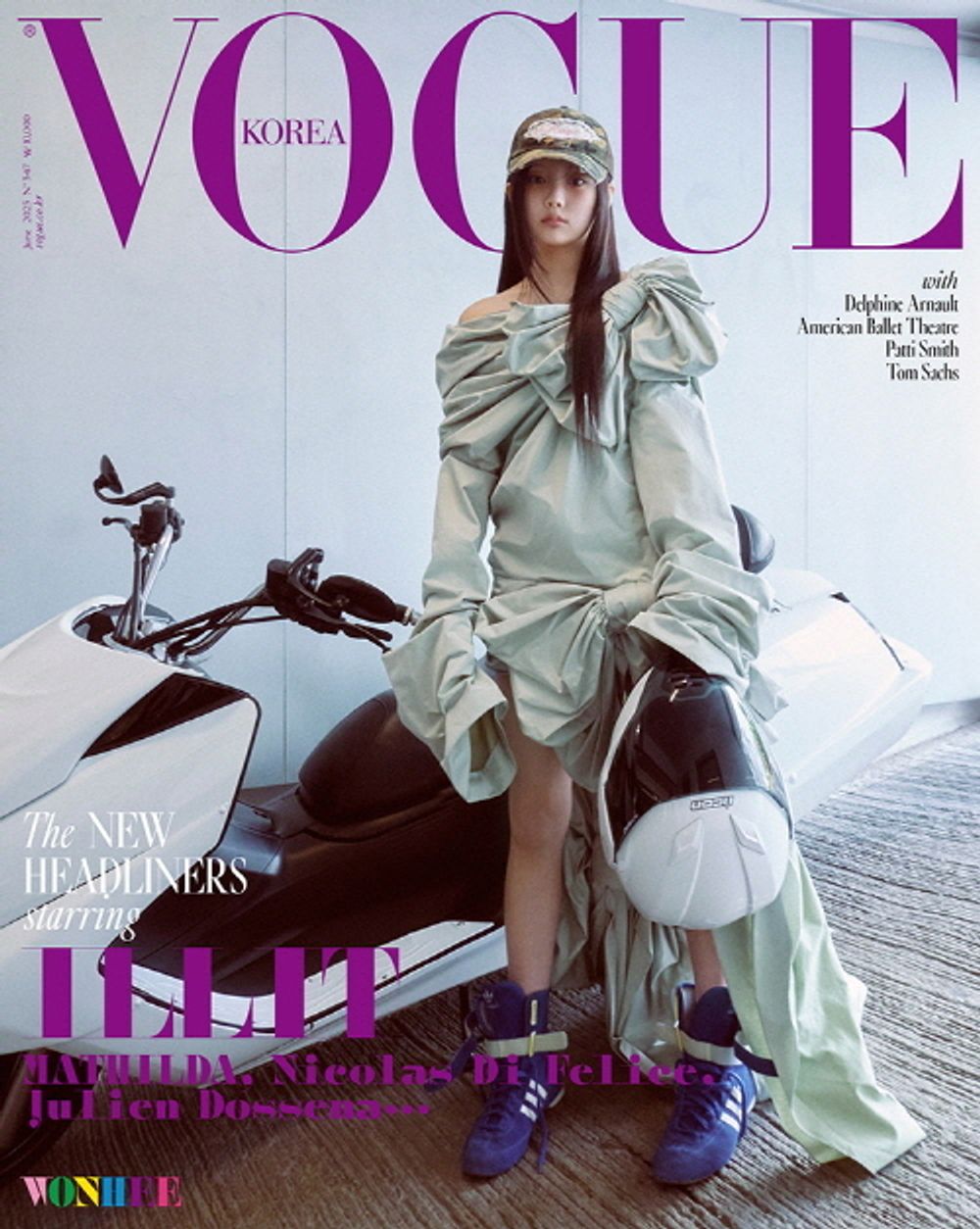 Tạp Chí VOGUE (Korea) Magazine #June 2025 - ILLIT-Kallos