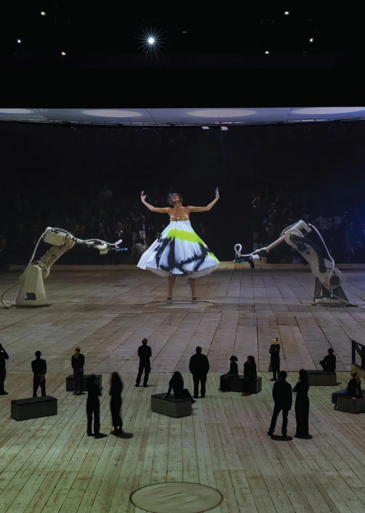 Tạp Chí VOGUE (UK) Magazine 