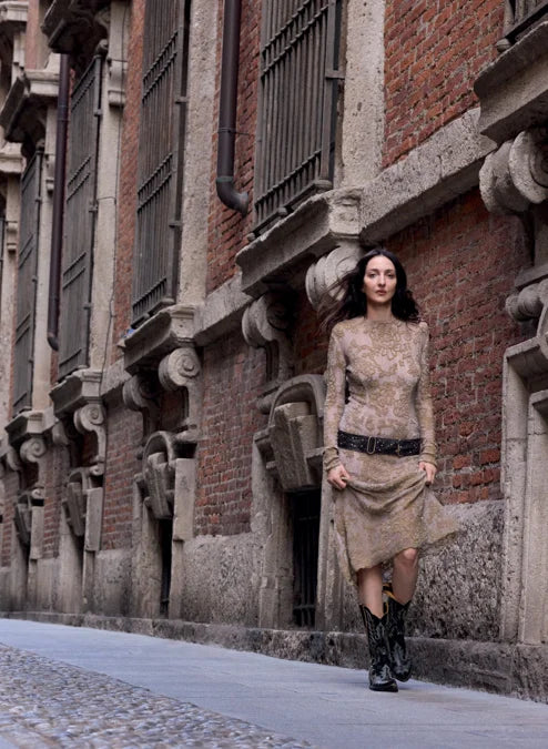 Tạp Chí VOGUE (UK) Magazine #October 2025-Kallos