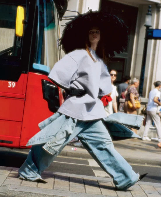 Tạp Chí VOGUE (UK) Magazine #September 2025-Kallos