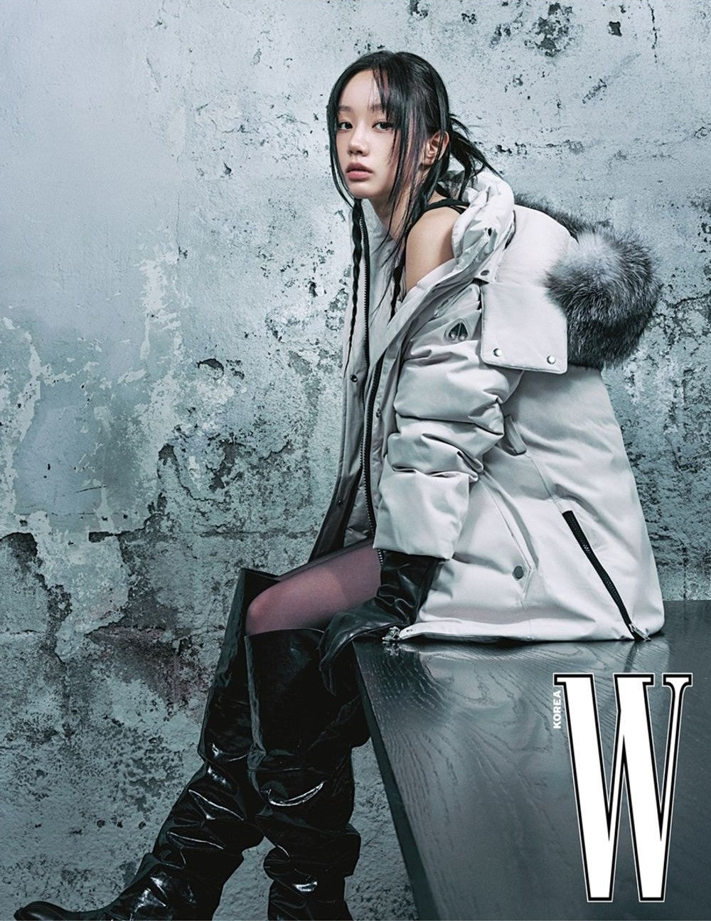 Tạp Chí W (Korea) Magazine 2025 #Volume 11 - G-DRAGON-Kallos