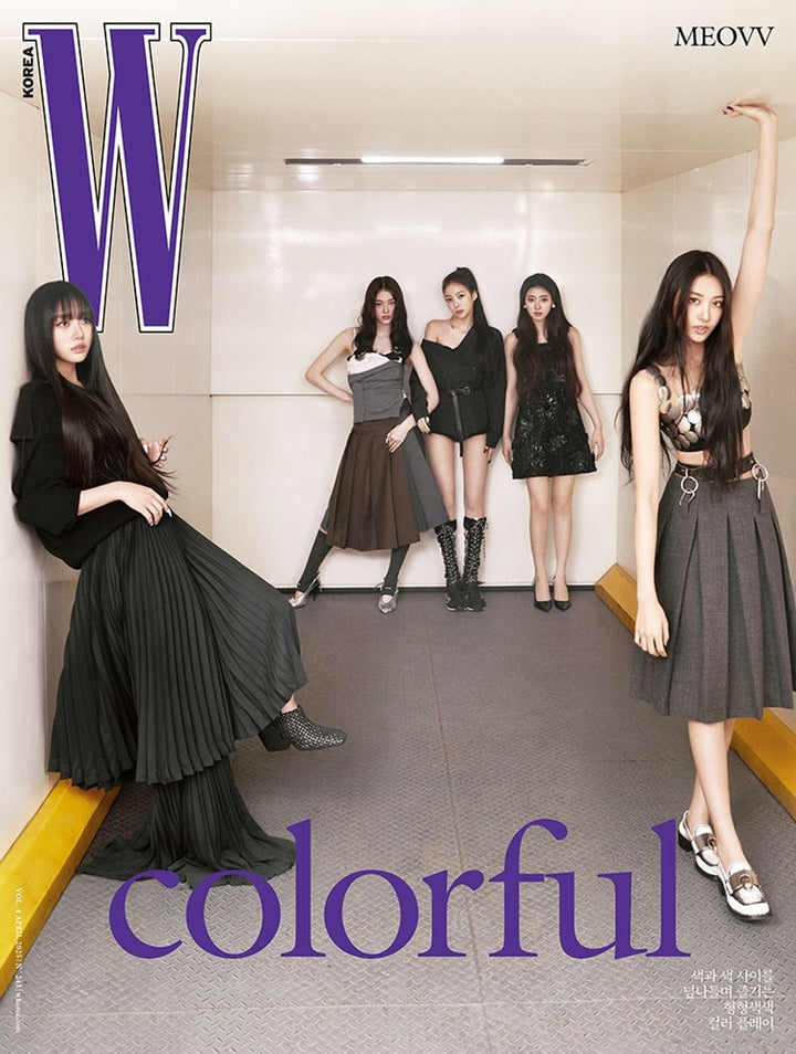 Tạp Chí W (Korea) Magazine 2025 