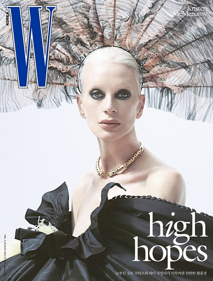 Tạp Chí W (Korea) Magazine 2025 