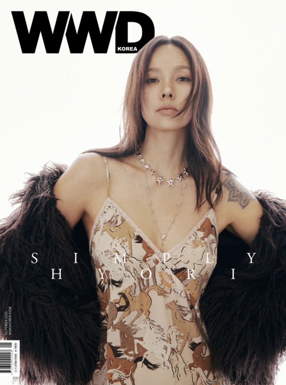 Tạp Chí WWD (Korea) Magazine #October 2025 - Lee Hyori-Kallos