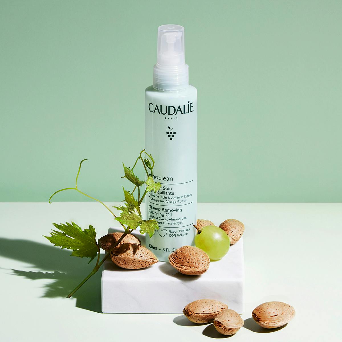 Tẩy Trang Caudalie Vinoclean Make-Up Removing Cleansing Oil #150 mL
