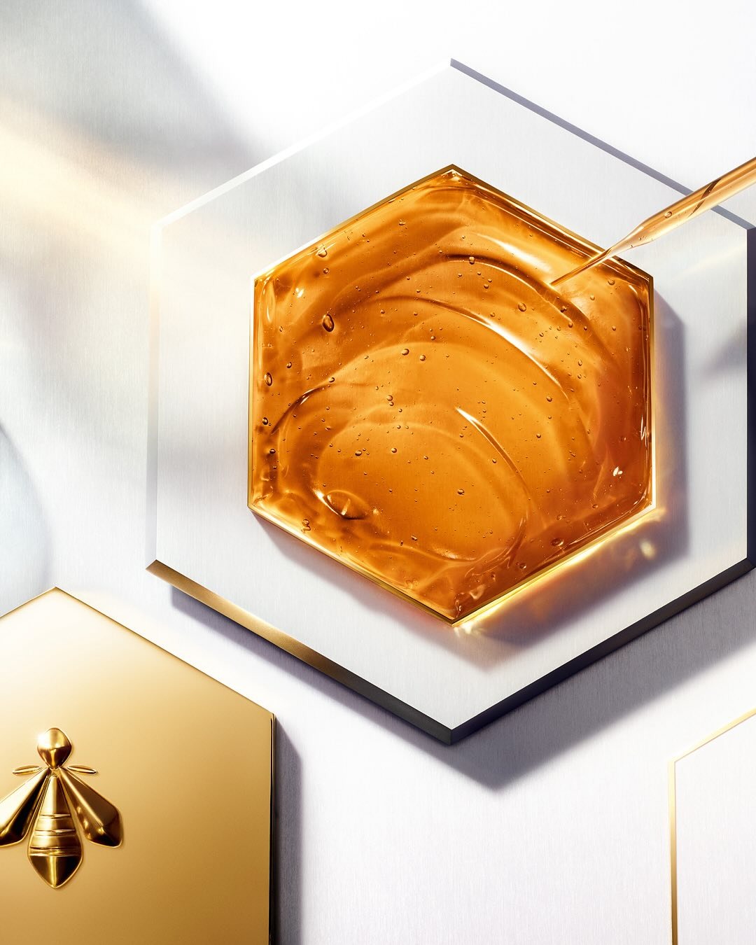 Tinh Chất GUERLAIN Abeille Royale Youth Watery Oil Serum