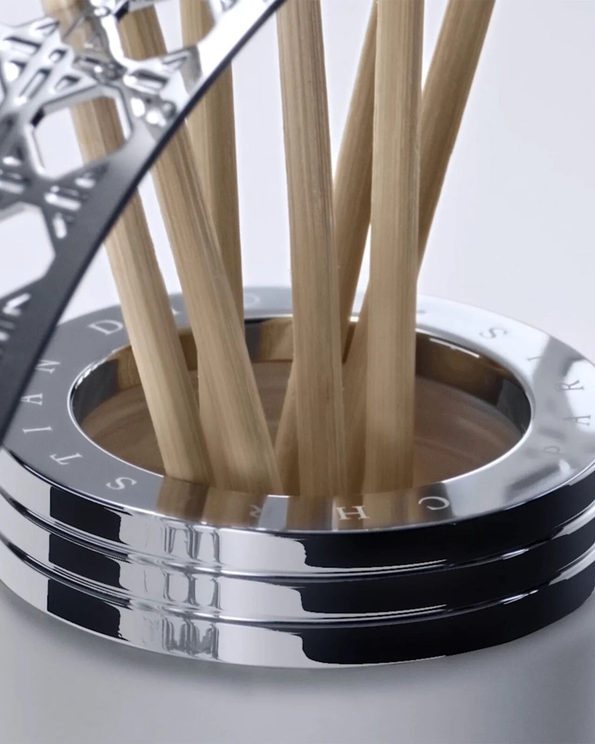 Tinh Dầu Thơm Dior Bouquet Privé Refill Fragrance Diffuser Holiday 2025