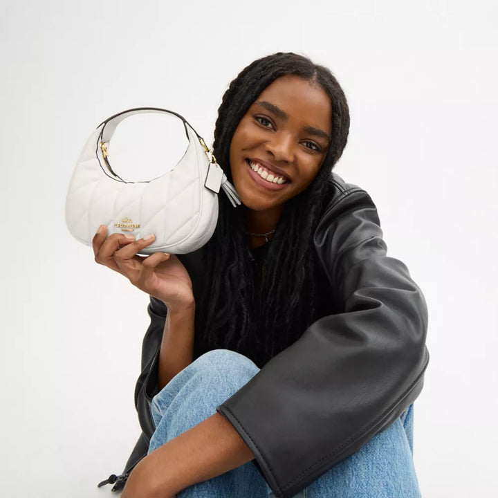 Túi COACH Carmen Mini Crossbody Bag with Quilting 