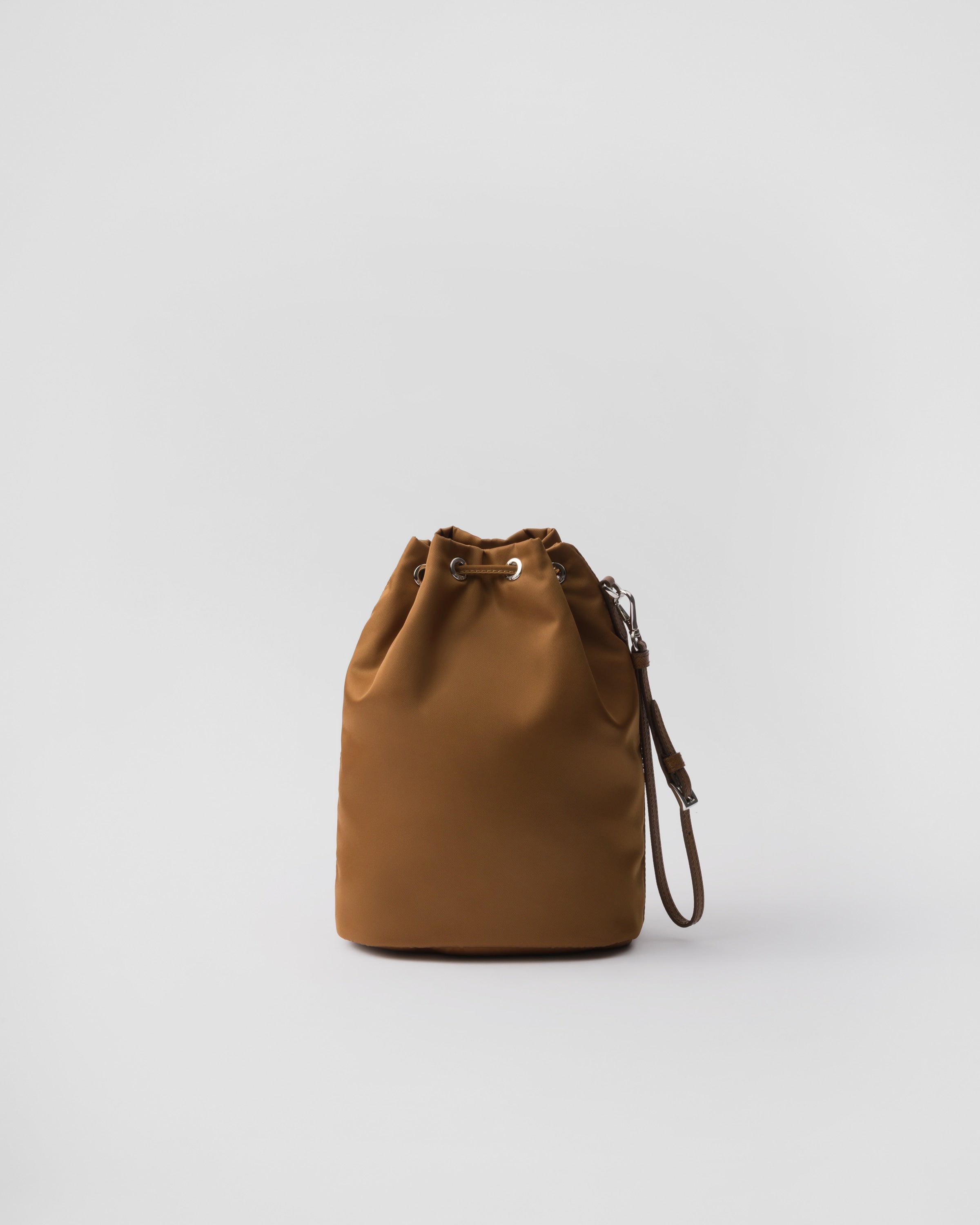 Túi PRADA Re-Nylon Pouch #Brandy-Kallos