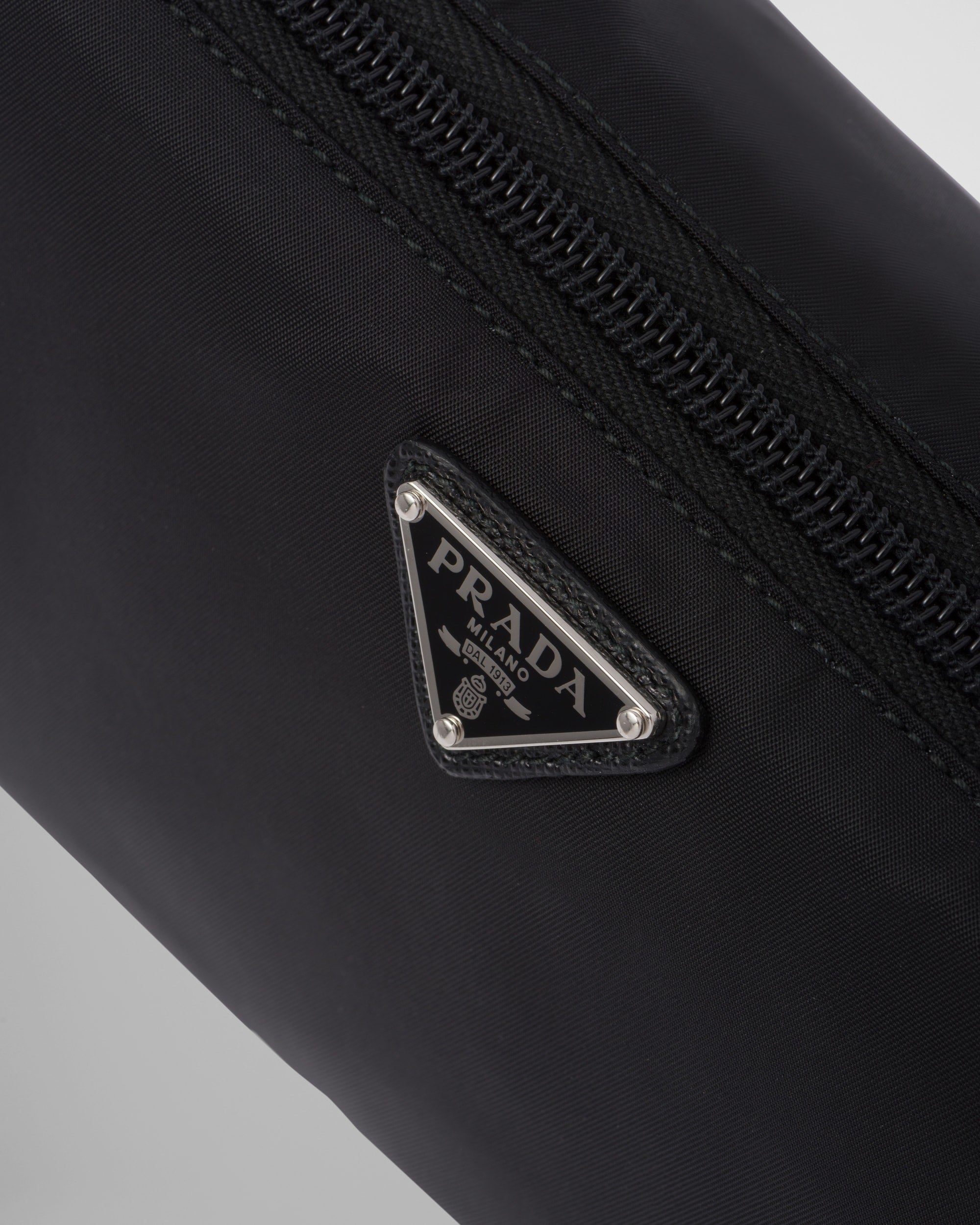 Túi Trang Điểm PRADA Re-Nylon Pouch - Kallos Vietnam