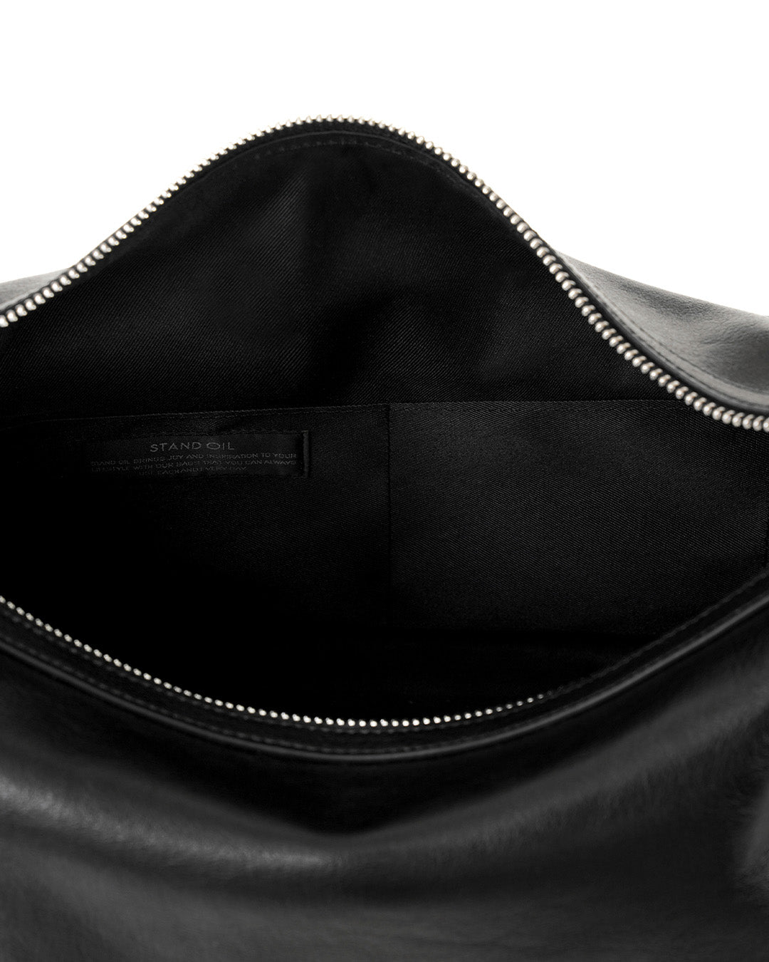Túi Xách Stand Oil Mushy Bag #Black