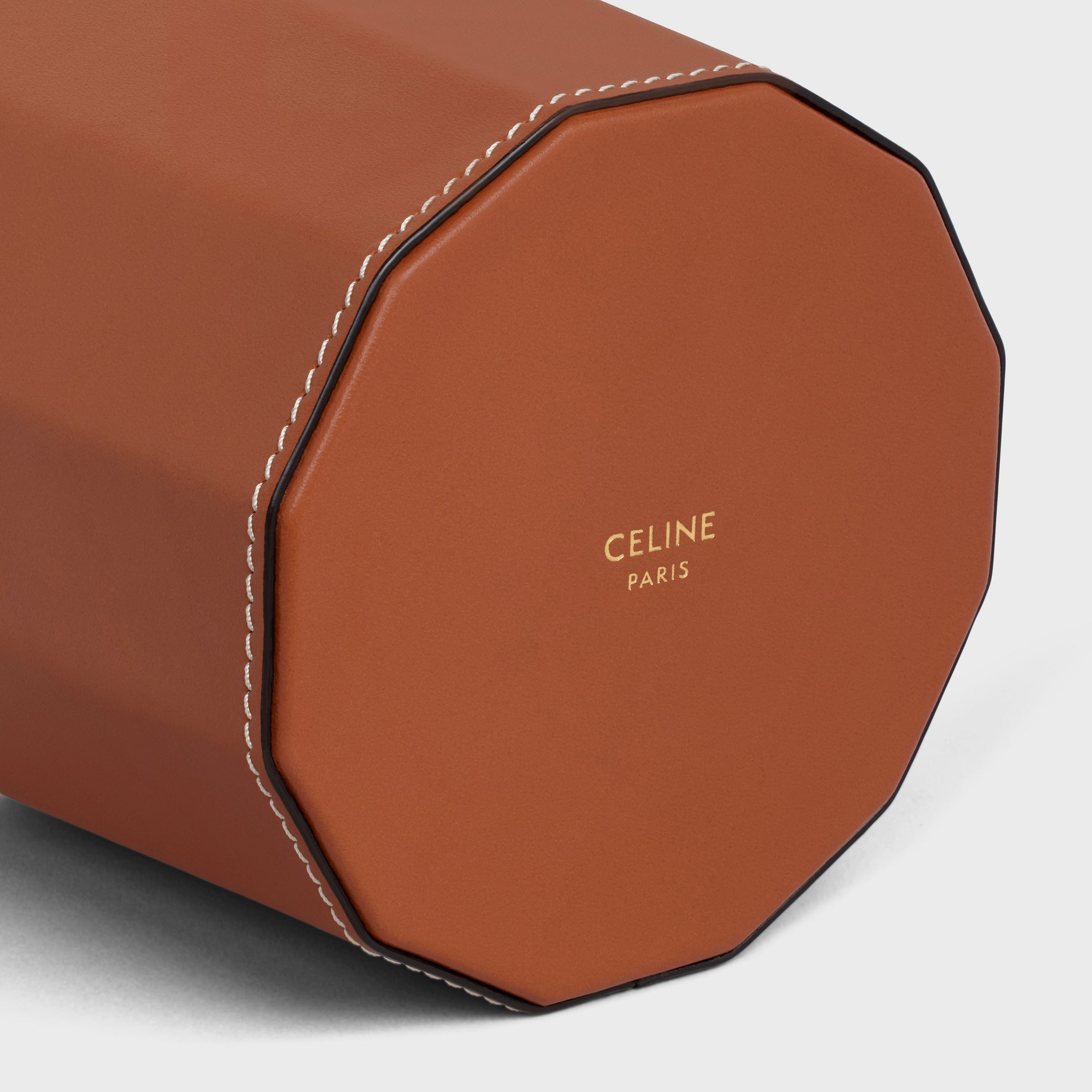Vỏ Đựng Nến Thơm CELINE Candle Case In Smooth Calfskin #Tan