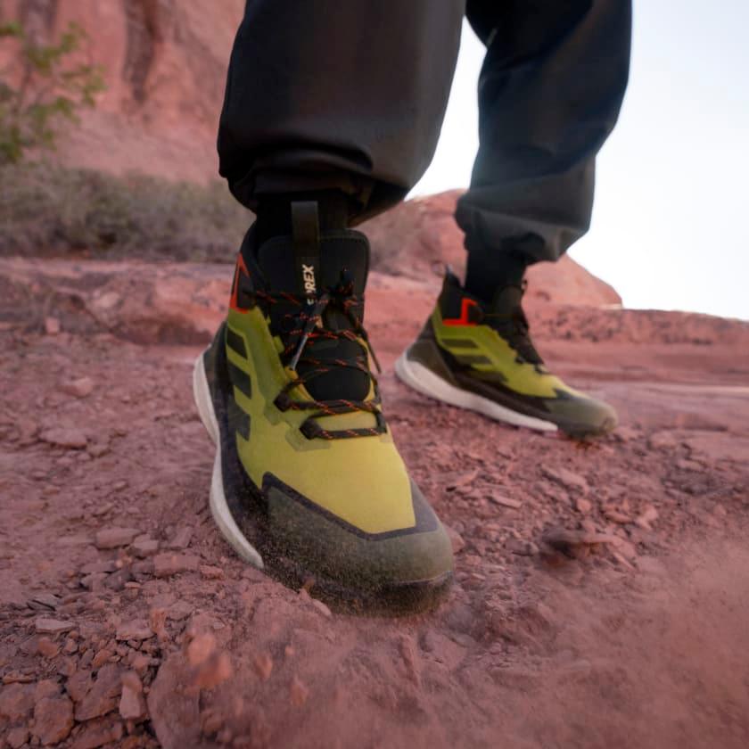 Giày Adidas TERREX Free Hiker 2 GORE-TEX #Pulse Olive - Kallos Vietnam