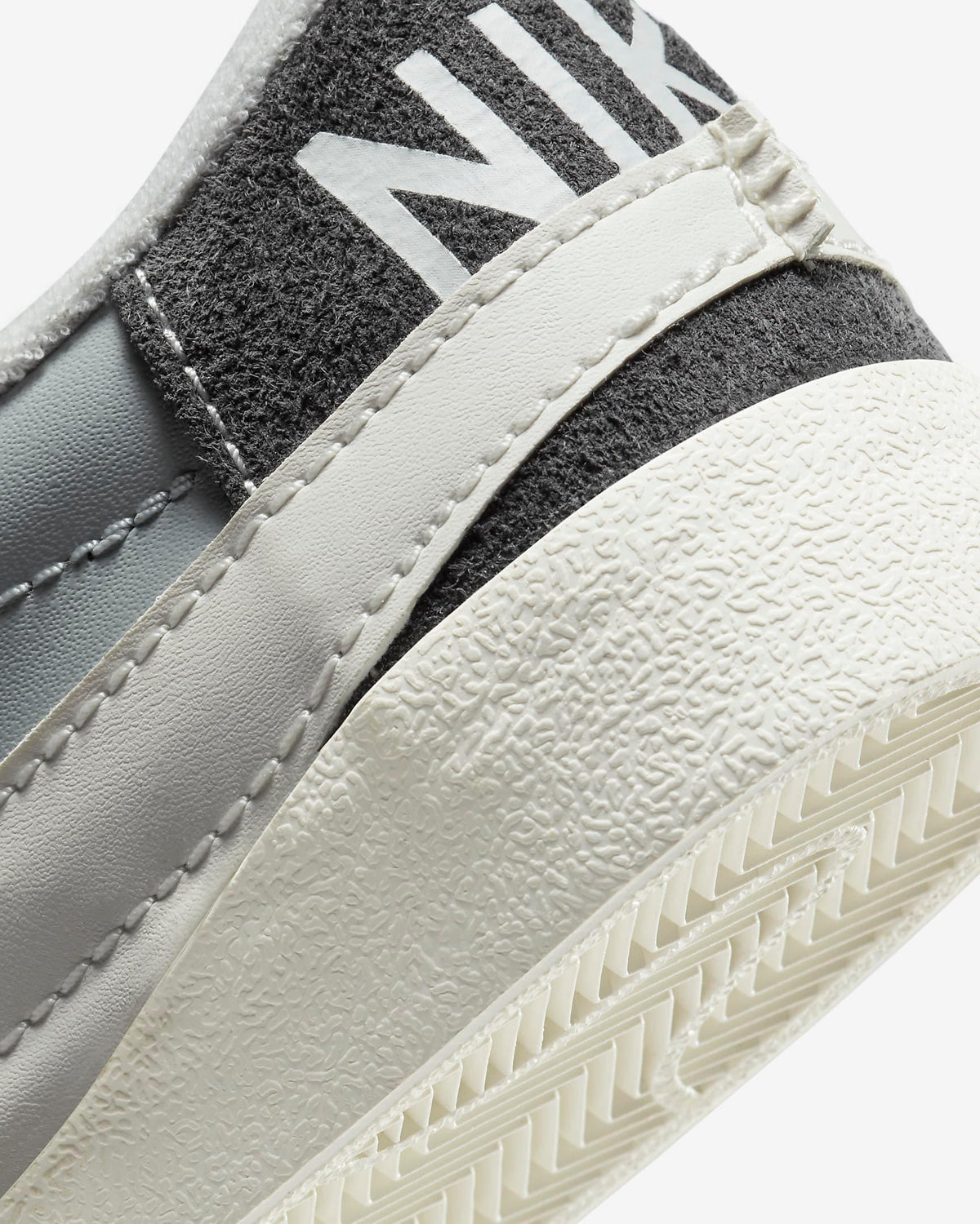 Giày Nike Blazer Low '77 Jumbo SE Men Shoes #Light Smoke Grey - Kallos Vietnam