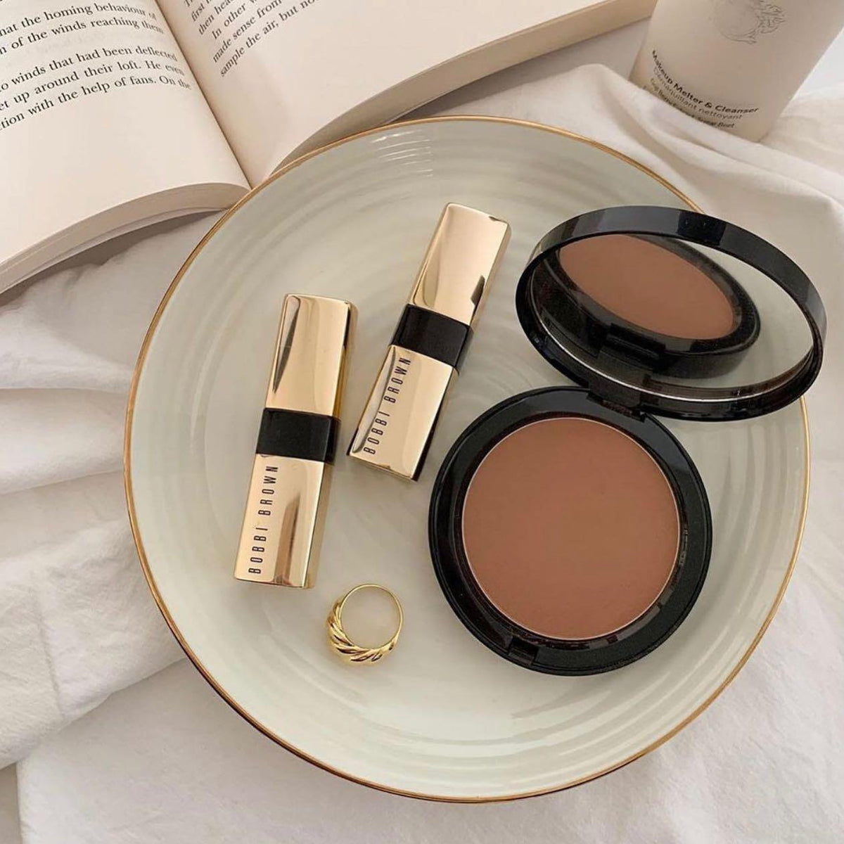 Phấn Tạo Khối Bobbi Brown Bronzing Powder - Kallos Vietnam