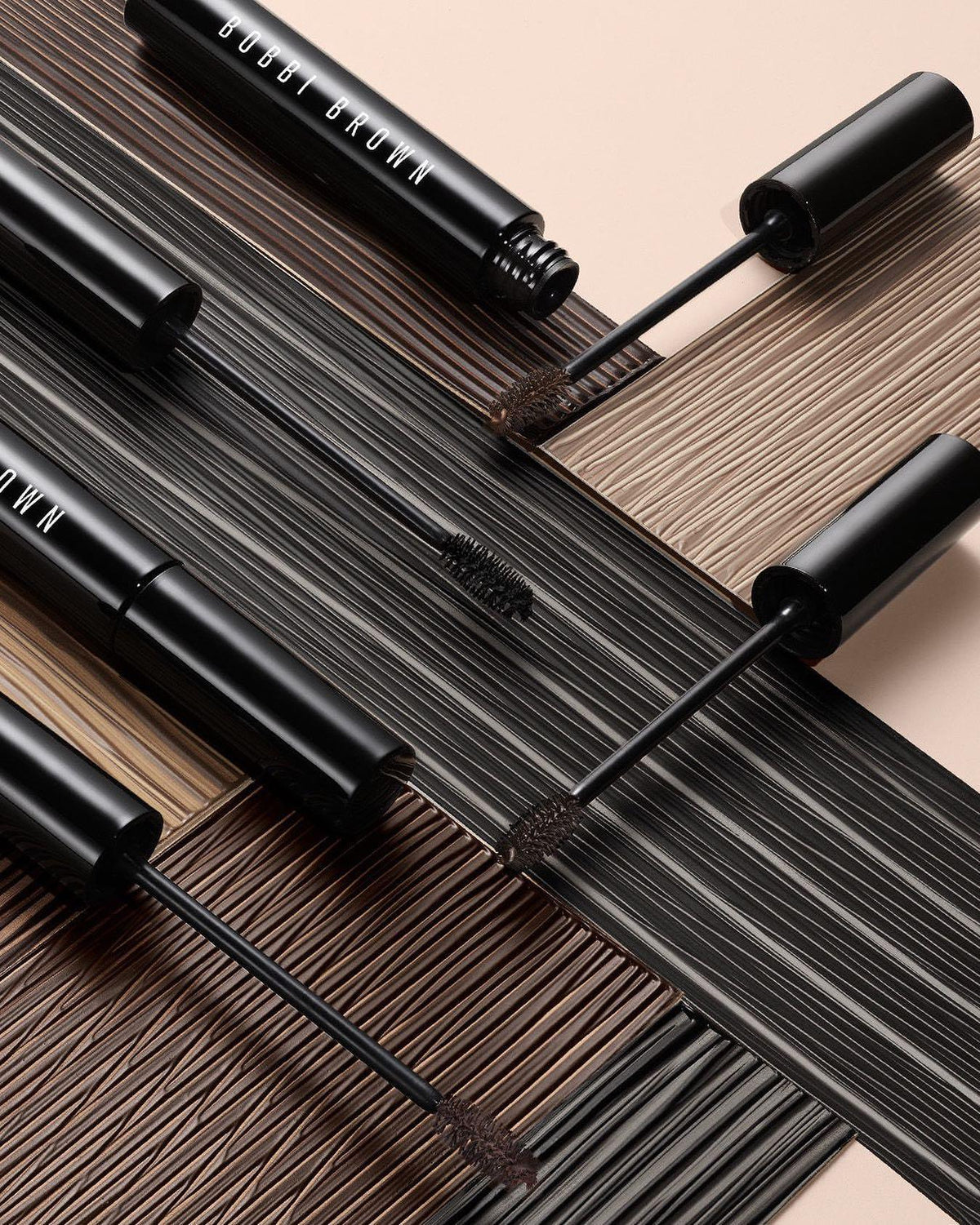 Mascara Chân Mày Bobbi Brown Natural Brow Shaper - Kallos Vietnam