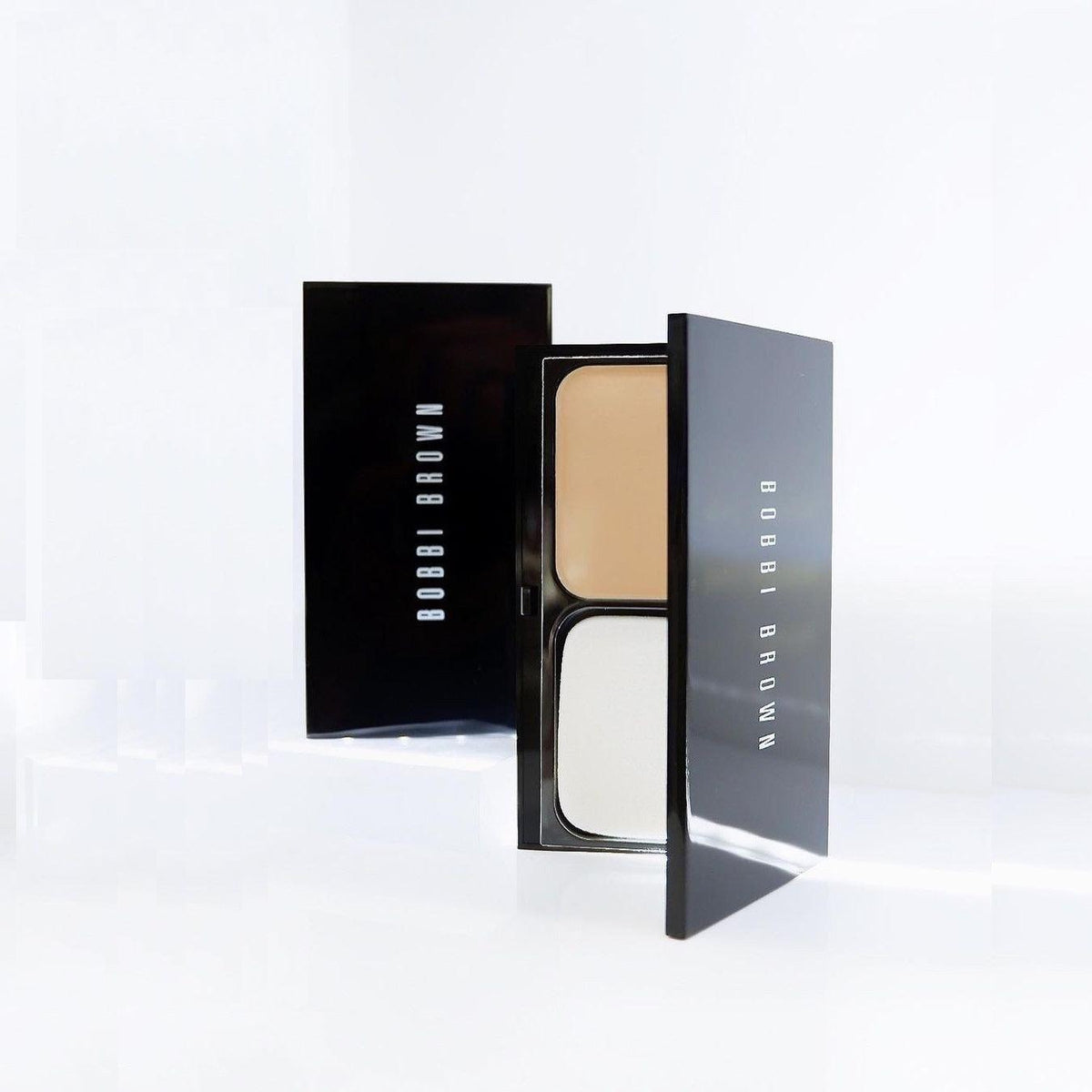 Phấn Nền Bobbi Brown Skin Weightless Powder Foundation - Kallos Vietnam