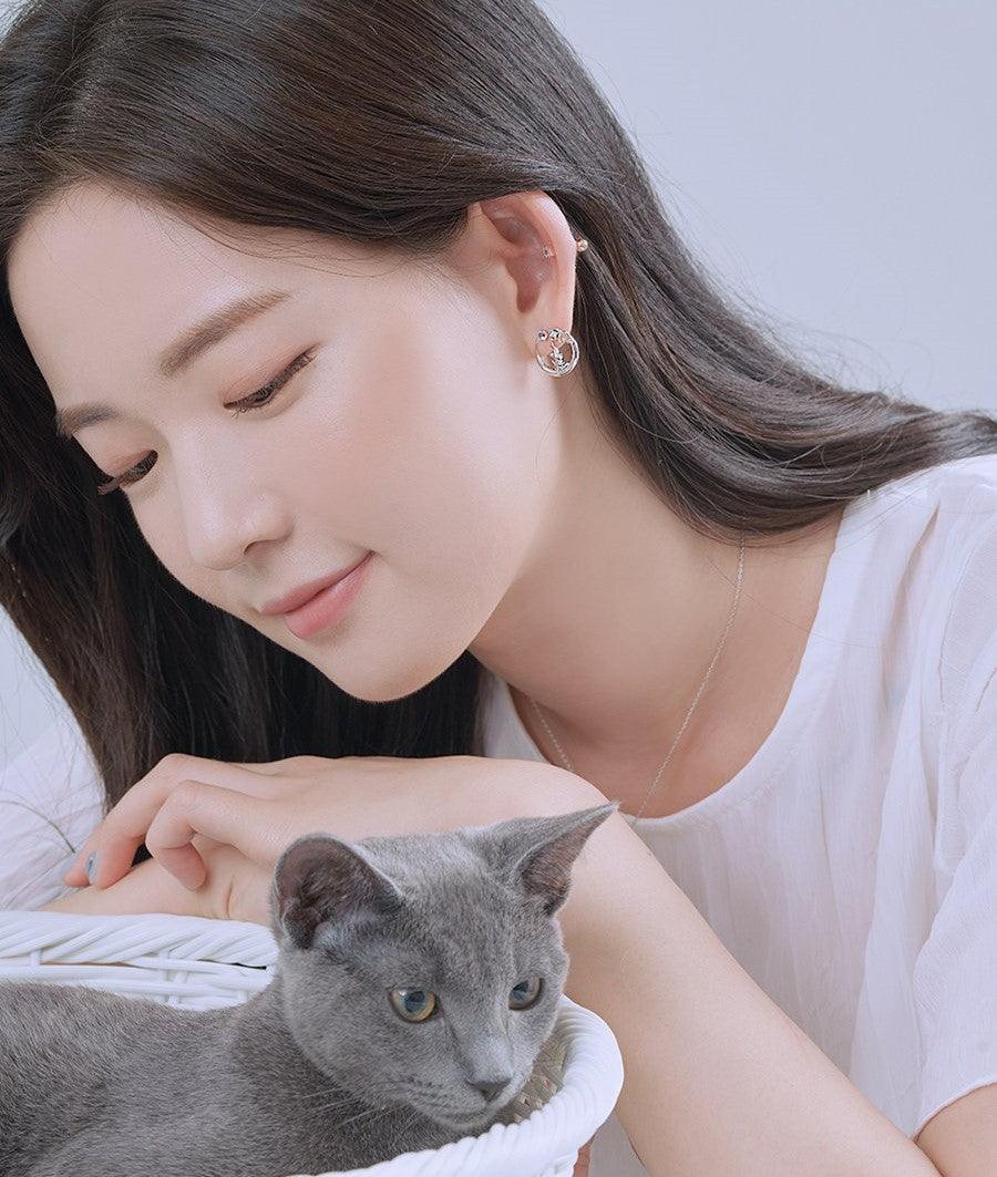 Bông Tai Wing Bling Cat Hug Moon Earrings - Kallos Vietnam