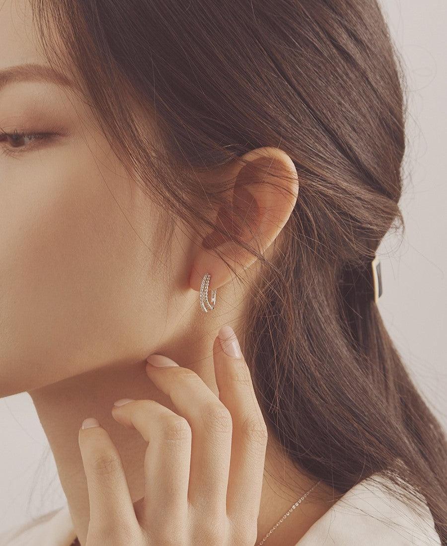 Bông Tai Wing Bling Label Hoop Earrings - Kallos Vietnam