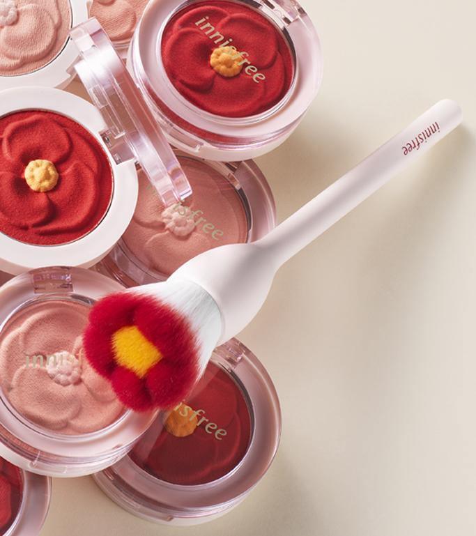 Cọ Má Hồng Innisfree Camellia Cheek Brush - Kallos Vietnam