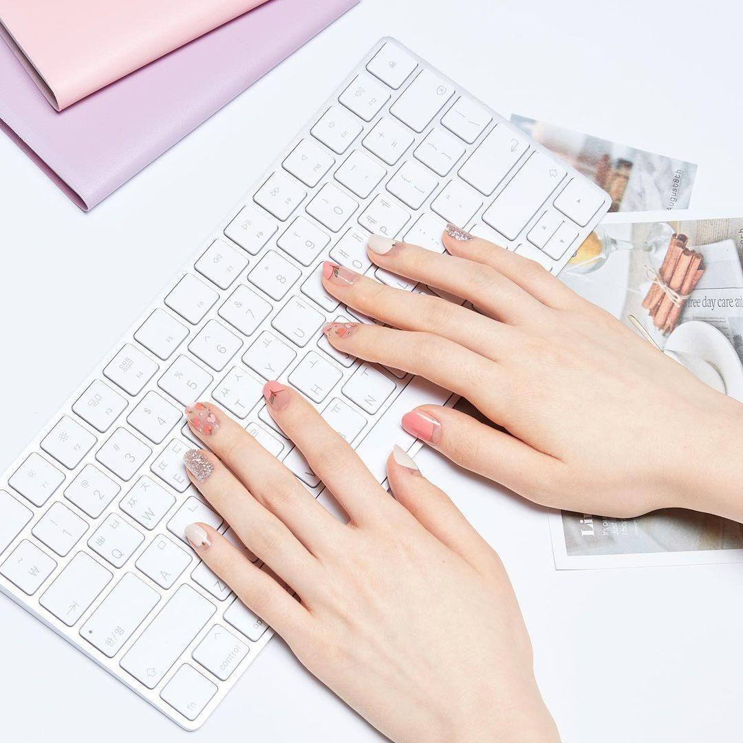 Dán Móng Tay Etude House Gloss Gel Nail Strip - Kallos Vietnam