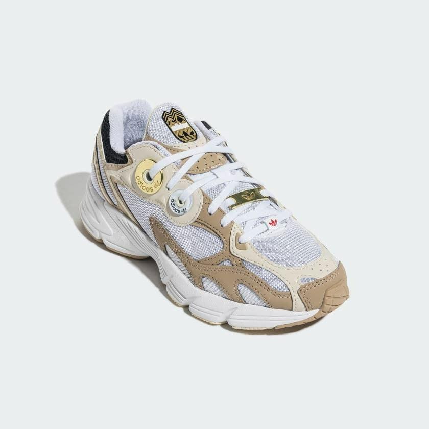 Giày Adidas Women Astir #Magic Beige - Kallos Vietnam